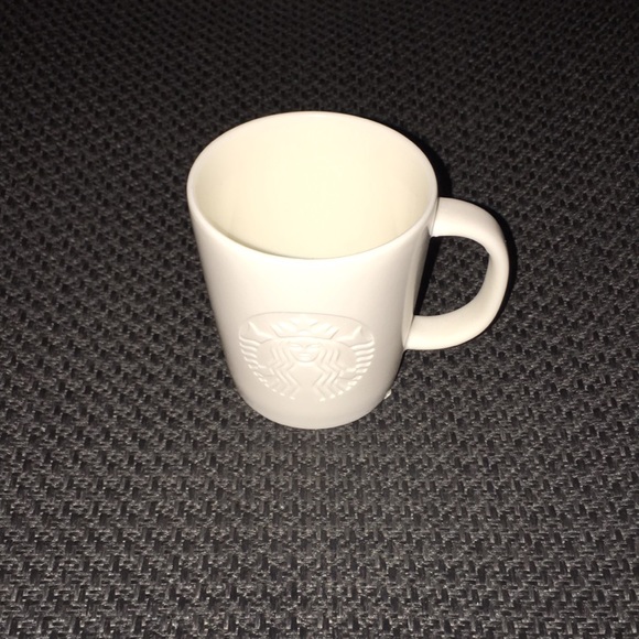 Starbucks Collectable Christmas Ornament. Coffee Mug. RARE and HARD TO FIND. - Picture 2 of 9